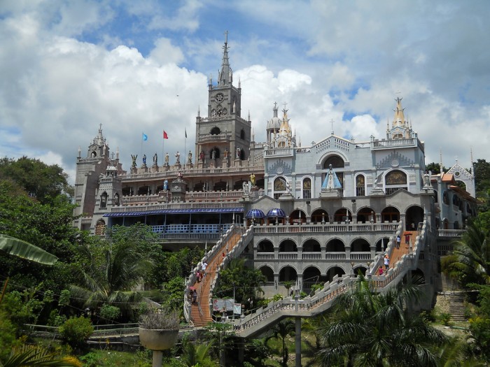 simala_mama_of_all_mary_shrines-e1353071207753