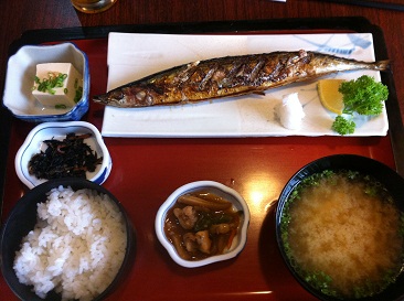 日本食の食事の例