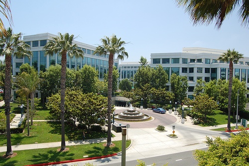 water-garden-santa-monica