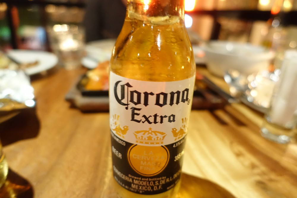 メキシコビールの定番コロナ