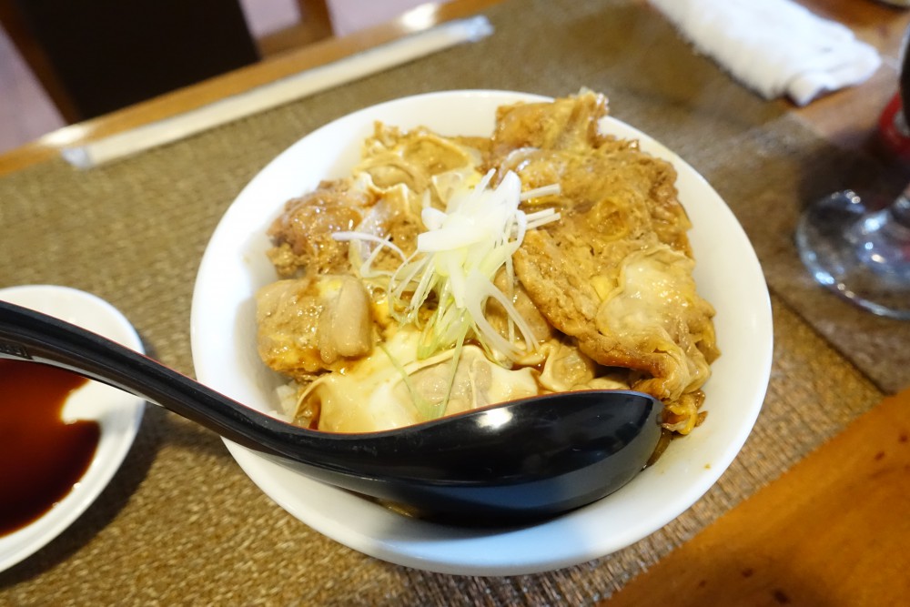 親子丼(230ペソ)